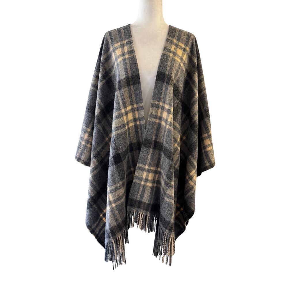 John Hanly & Co. LTD Lambswool Made in Ireland Plaid Shawl Poncho Wrap OS